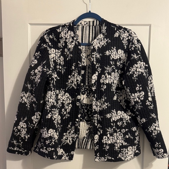 Quilted reversible jacket - Picture 6 of 8